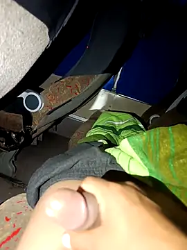 alexchir4 online show from September 18, 8:49 am