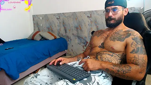 hanz col online show from November 8, 10:37 am