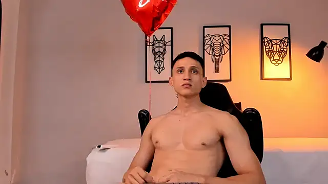 Snapshot of connor_twink chatting on February 11, 9:35 pm connor twink online show from February 11, 9:35 pm