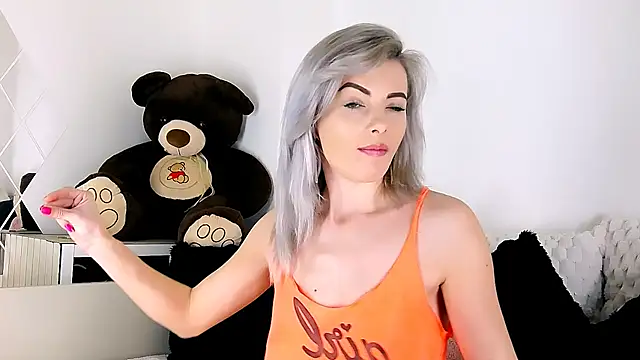 Snapshot of Aly_girl1 chatting on March 26, 9:04 am Aly girl1 online show from March 26, 9:04 am