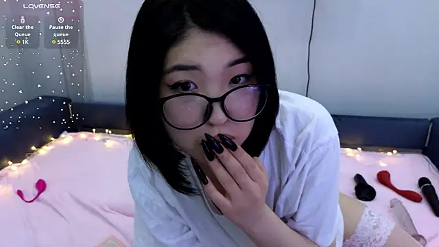 emili blanc online show from January 12, 12:23 pm