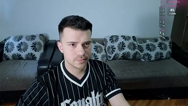 Snapshot of JohnnyStepBro chatting on March 20, 1:49 pm JohnnyStepBro online show from March 20, 1:49 pm