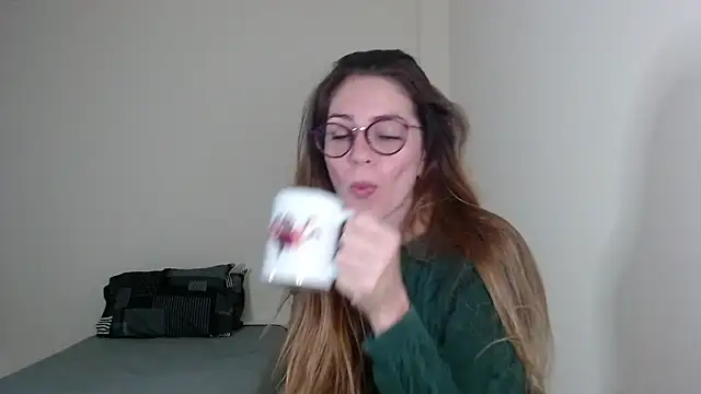 Hanny 24 online show from January 7, 9:40 am