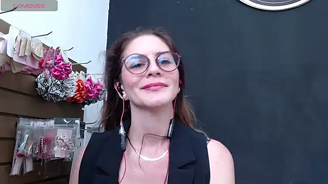 Hanny 24 online show from February 15, 3:28 pm