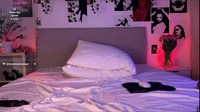 Snapshot of Lisa_Moones chatting on March 5, 3:30 pm Lisa Moones online show from March 5, 3:30 pm