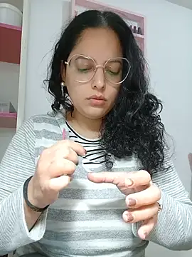 babyluna939 online show from May 14, 2:35 pm