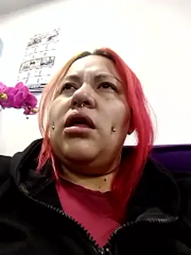 Bruja  Scarlata online show from January 13, 10:31 am