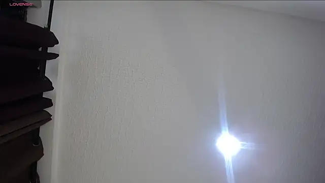 Snapshot of janna_isa chatting on February 21, 11:55 am janna isa online show from February 21, 11:55 am