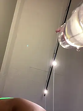 Snapshot of mmbaliii chatting on March 28, 3:11 pm mmbaliii online show from March 28, 3:11 pm