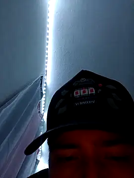 Snapshot of Neithan__23 chatting on November 2, 1:52 am Neithan 23 online show from November 2, 1:52 am