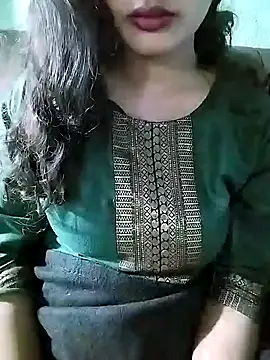 Miss-Siyaa online show from December 15, 10:07 am