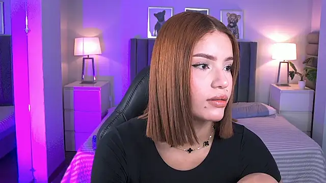 Madie  collins online show from May 18, 11:38 am