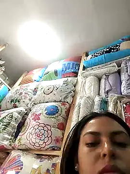 DULCE  26 online show from February 7, 7:27 pm