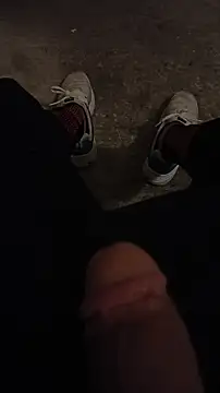 casper0303 online show from December 13, 10:37 pm