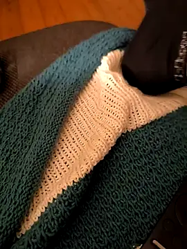 Snapshot of OdinWolf1990 chatting on September 30, 6:57 pm OdinWolf1990 online show from September 30, 6:57 pm