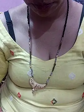 Urmila bhabhii online show from February 17, 3:53 pm