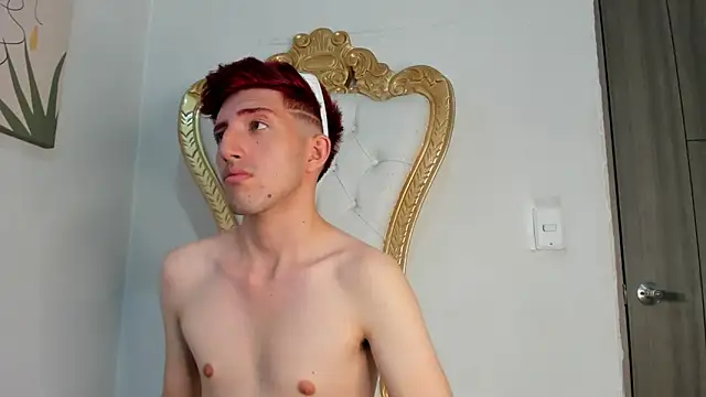 Un Slutty online show from December 26, 7:49 pm