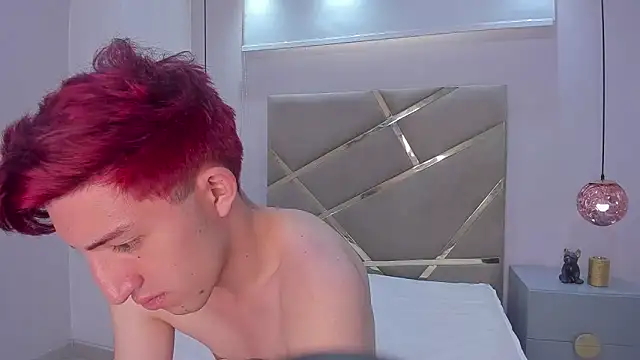 Un Slutty online show from January 17, 4:47 pm