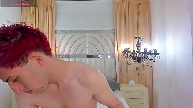 Un Slutty online show from January 25, 11:02 am