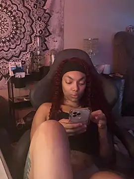 butterflybootyy online show from December 13, 11:13 am