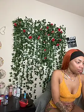 butterflybootyy online show from November 30, 9:52 pm