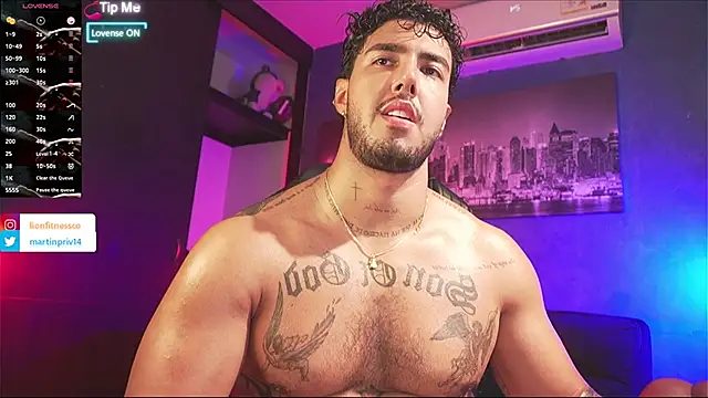 JACOB MARTINS online show from January 13, 9:09 pm