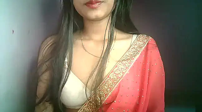 Snapshot of Aaisha_urs chatting on February 1, 6:00 am Aaisha urs online show from February 1, 6:00 am