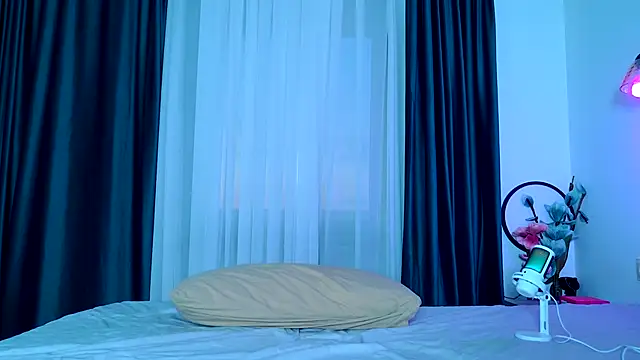 Brenda M00n online show from October 3, 3:09 pm