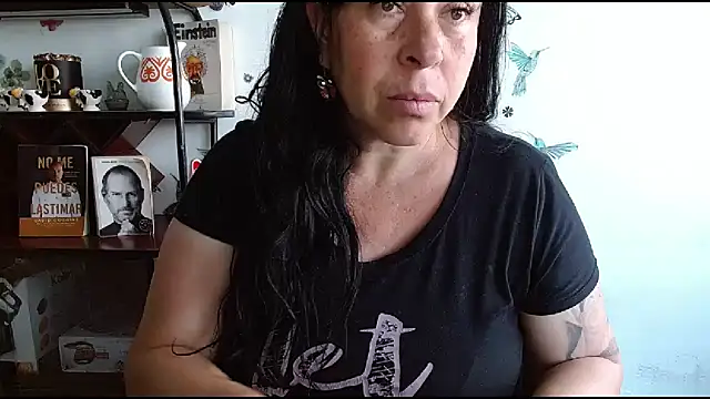 Snapshot of SadistikXX chatting on April 27, 1:09 pm SadistikXX online show from April 27, 1:09 pm