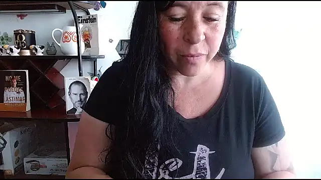 Snapshot of SadistikXX chatting on April 30, 2:01 pm SadistikXX online show from April 30, 2:01 pm