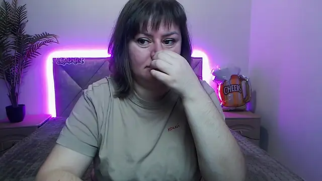 ZannaDreil online show from September 24, 6:11 pm