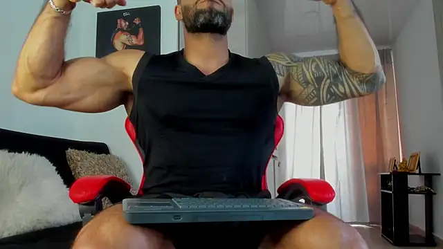 SamirHazard97 online show from May 8, 6:57 pm