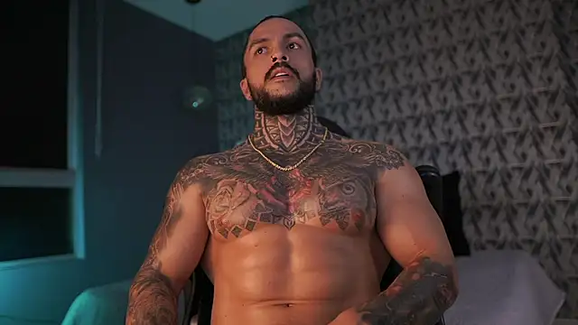 Snapshot of mariano_costa chatting on December 21, 6:19 am mariano costa online show from December 21, 6:19 am