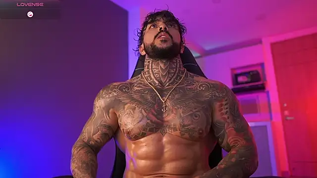 Snapshot of mariano_costa chatting on October 22, 4:02 am mariano costa online show from October 22, 4:02 am