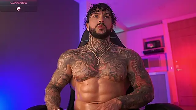 Snapshot of mariano_costa chatting on October 26, 4:40 am mariano costa online show from October 26, 4:40 am