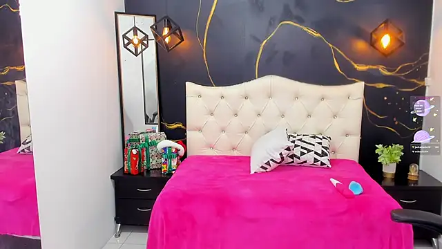 Snapshot of lizortiz chatting on December 7, 9:55 pm lizortiz online show from December 7, 9:55 pm