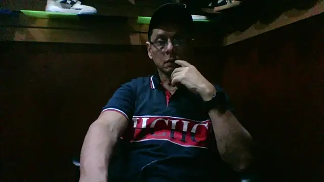 MarcusKelvin online show from September 14, 1:43 pm
