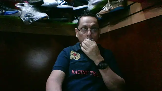 MarcusKelvin online show from September 17, 1:35 pm