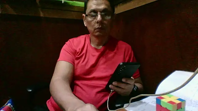 MarcusKelvin online show from November 4, 3:55 pm