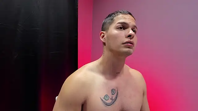 dominick crawford01 online show from March 6, 10:47 pm