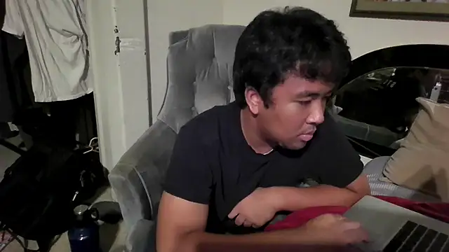 bigasianloads25 online show from September 28, 6:19 am