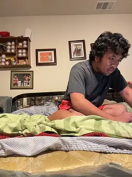 bigasianloads25 online show from November 26, 5:41 am