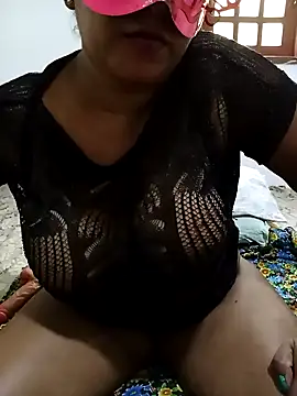 Snapshot of Chanel_Blue_Sl chatting on January 11, 4:06 am Chanel Blue Sl online show from January 11, 4:06 am