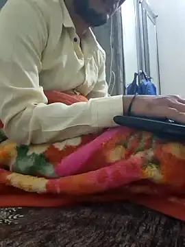 Jonrobinso online show from December 9, 4:58 pm