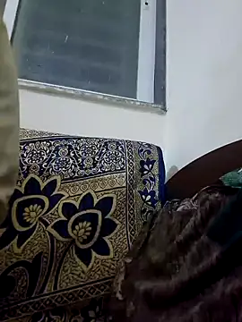 Jonrobinso online show from December 20, 1:33 pm