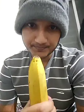 Jonrobinso online show from December 26, 4:47 pm