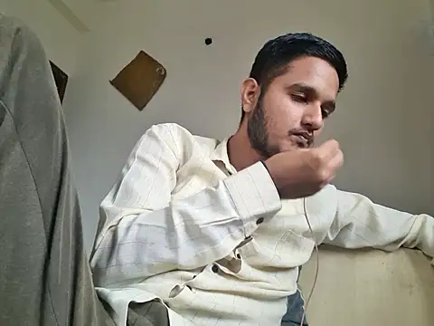 Snapshot of Jonrobinso chatting on September 22, 5:53 am Jonrobinso online show from September 22, 5:53 am