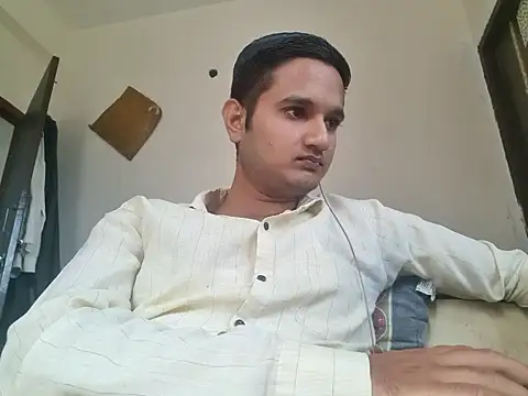 Snapshot of Jonrobinso chatting on October 3, 4:20 am Jonrobinso online show from October 3, 4:20 am