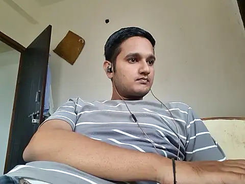 Snapshot of Jonrobinso chatting on October 8, 4:21 am Jonrobinso online show from October 8, 4:21 am