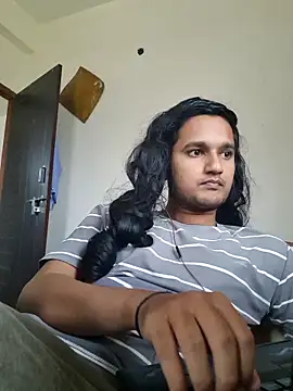 Snapshot of Jonrobinso chatting on October 12, 5:39 am Jonrobinso online show from October 12, 5:39 am